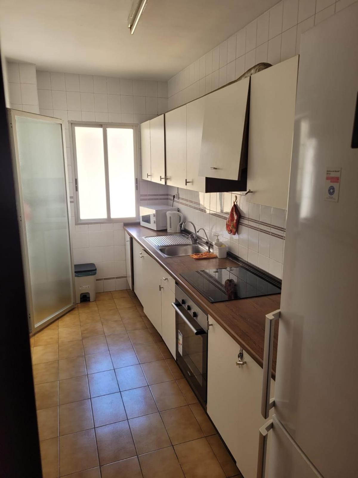 Apartamento Montserrat อัลเมรีอา ภายนอก รูปภาพ